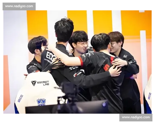 主场告捷彰显实力球队稳扎稳打迎来赛季胜利全场沸腾士气大振