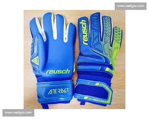 掌握四季温暖妙用,探索手套从保暖到时尚的多功能世界